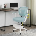 Ergonomiczne krzesło biurowe dla dziecka koloru jasnozielonego, obrotowe, krzesło ma podnóżek i podłokietniki.