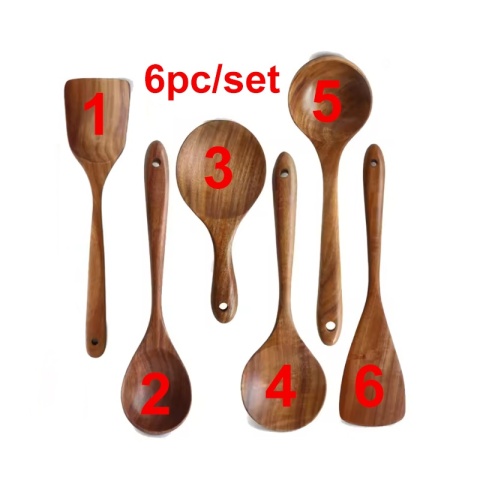Zestaw przyborów kuchennych z naturalnego drewna tekowego: łyżka, chochla, łopatka, długa durszlaczka do ryżu, łyżka do zupy, łyżki do gotowania, szufelka, narzędzia kuchenne.