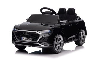 Auto Audi SQ8 czarne na akumulator dla dzieci + pilot 2,4 GHz