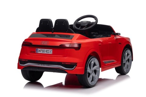 Auto Audi SQ8 czerwone na akumulator dla dzieci + pilot 2,4 GHz