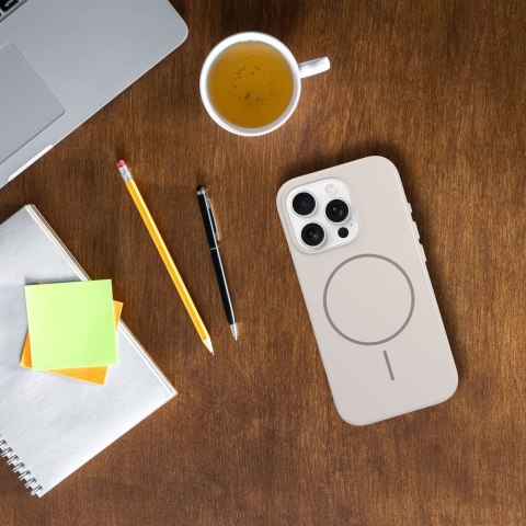 Etui na iPhone 16 PLUS Glossy Mag Cover zgodny z MagSafe białe