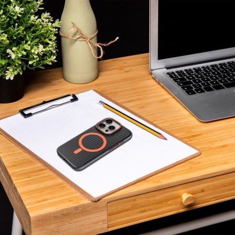 Futerał do iPhone 16 PLUS Simply zgodny z MagSafe tytanowy czarny