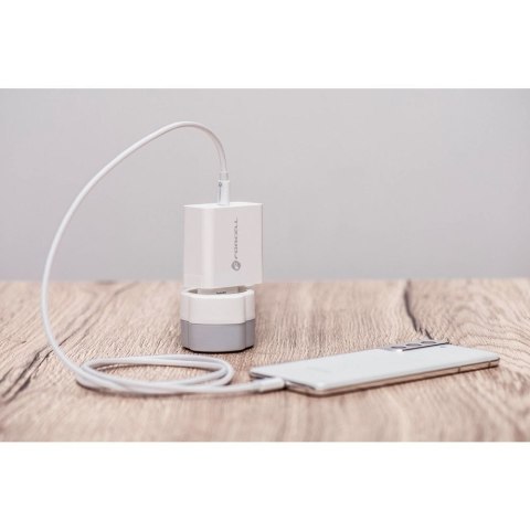 Ładowarka sieciowa do telefonu Forcell F-Energy USB C QC4.0 PD 3A 45W TFK-TC-45WPD biała