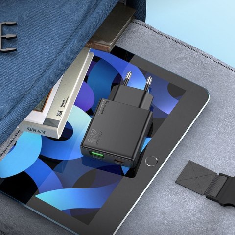 Ładowarka sieciowa do telefonu Hoco Slim USB A + USB C QC3.0 PD 3A 20W N38 czarna