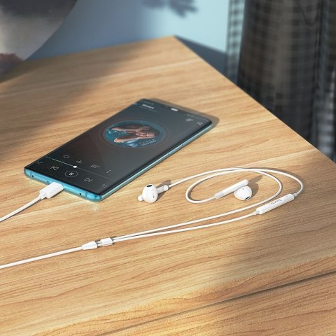 Słuchawki przewodowe douszne USB C Hoco M93 białe