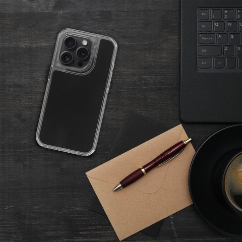 Etui na iPhone 11 Matrix czarne